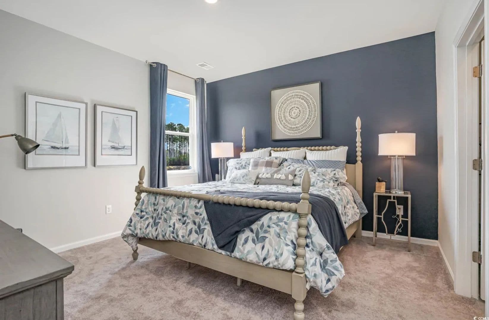 Little River House: 651 Wallace Dr