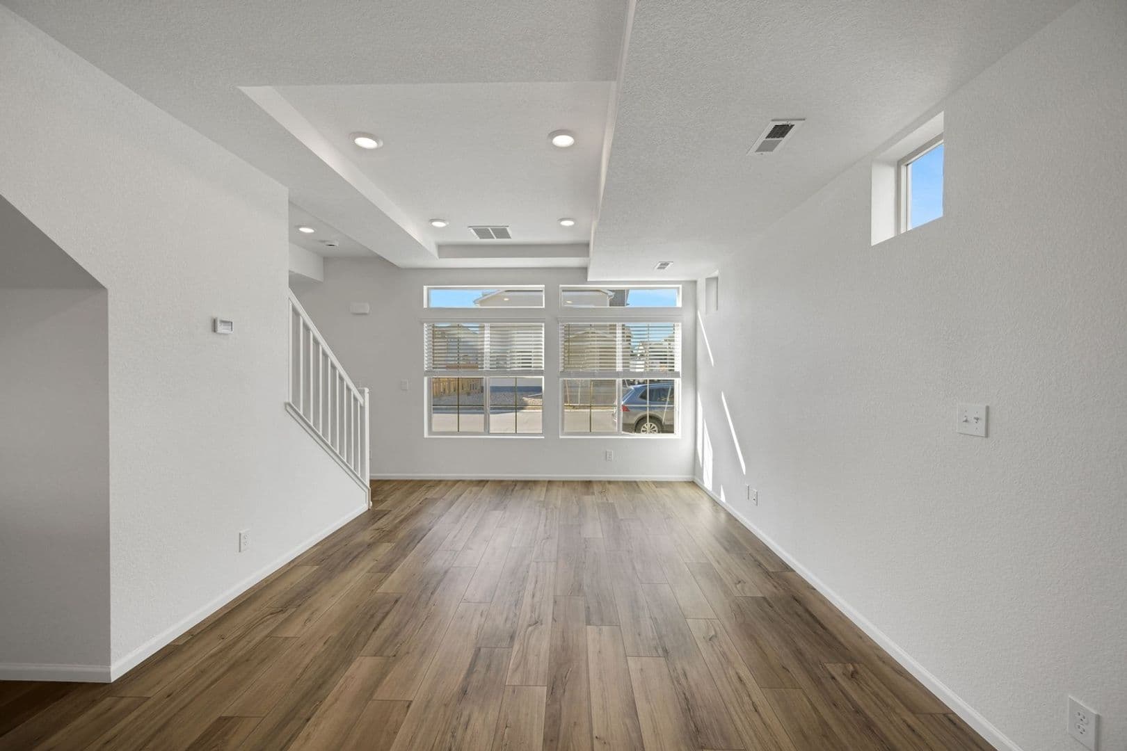 Commerce City House: 16131 E 111th Dr