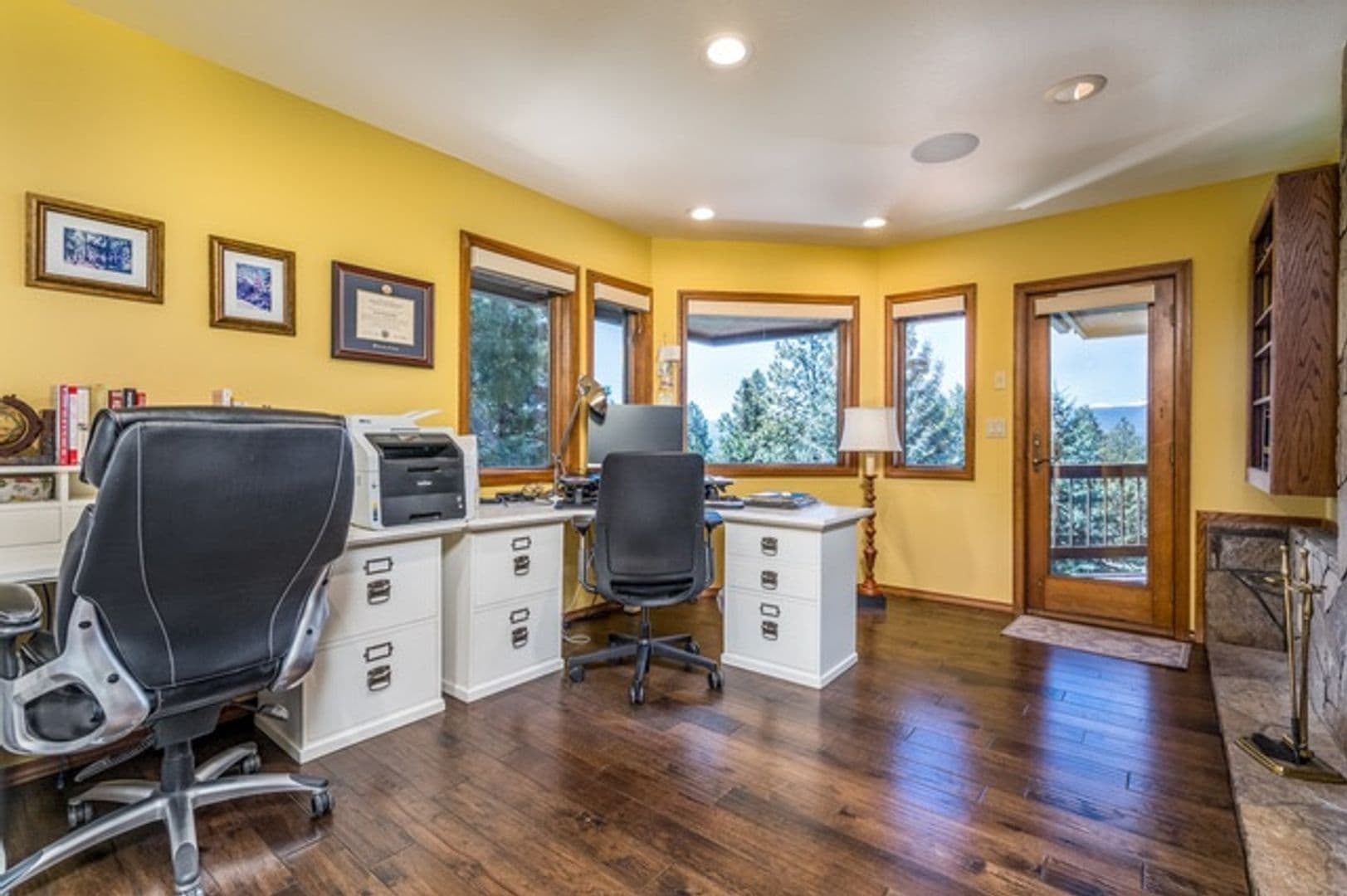 Bend House: 2889 Nw Starview Dr