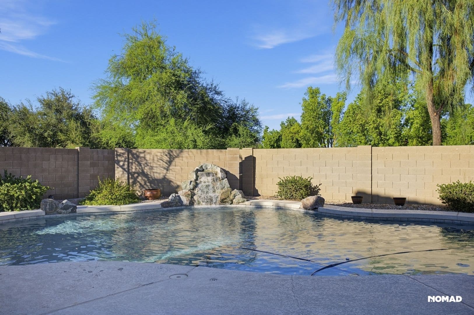 Gilbert House: 141 S Quartz St