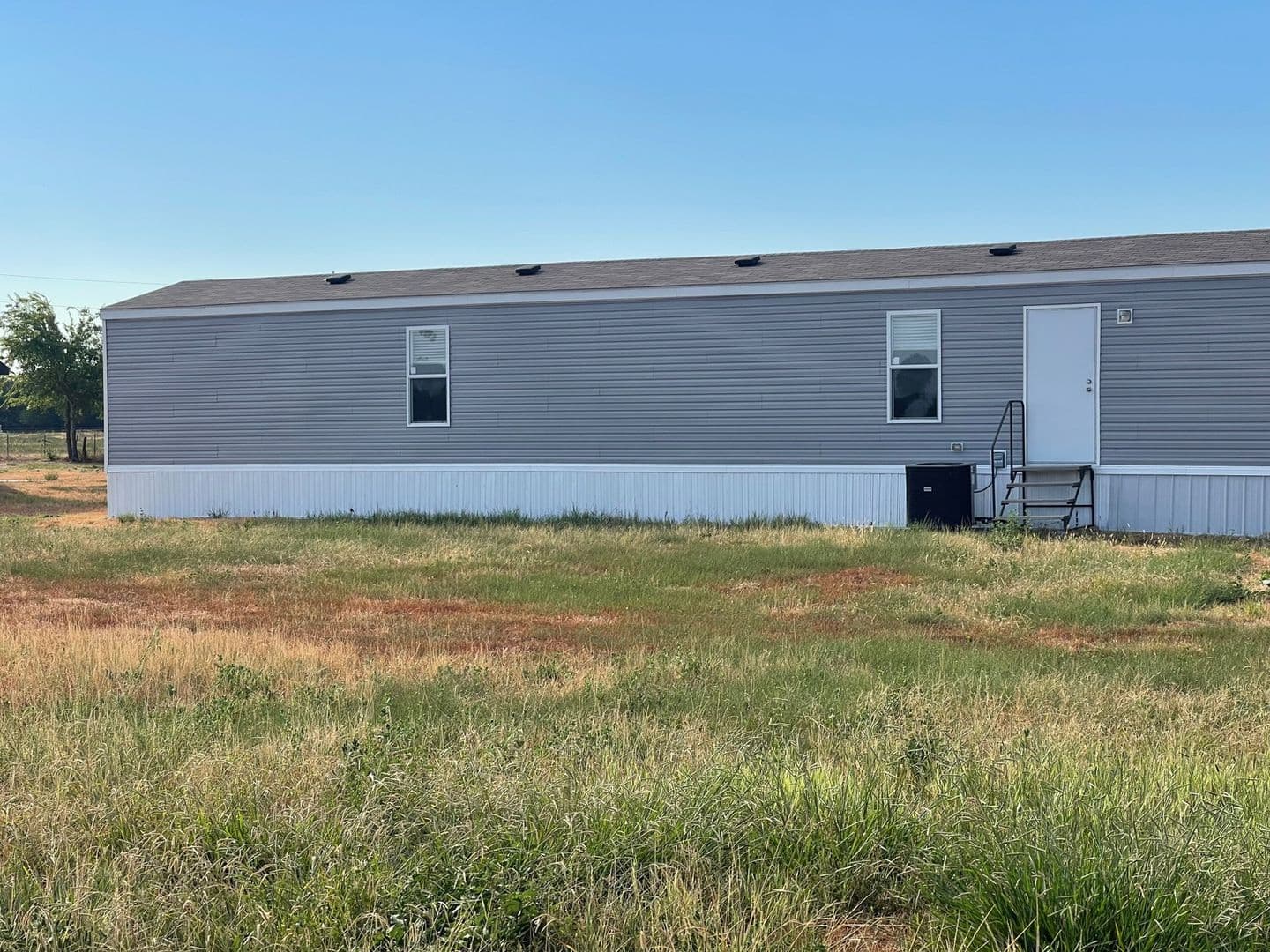 Blue Ridge House: 15833 County Road 1030