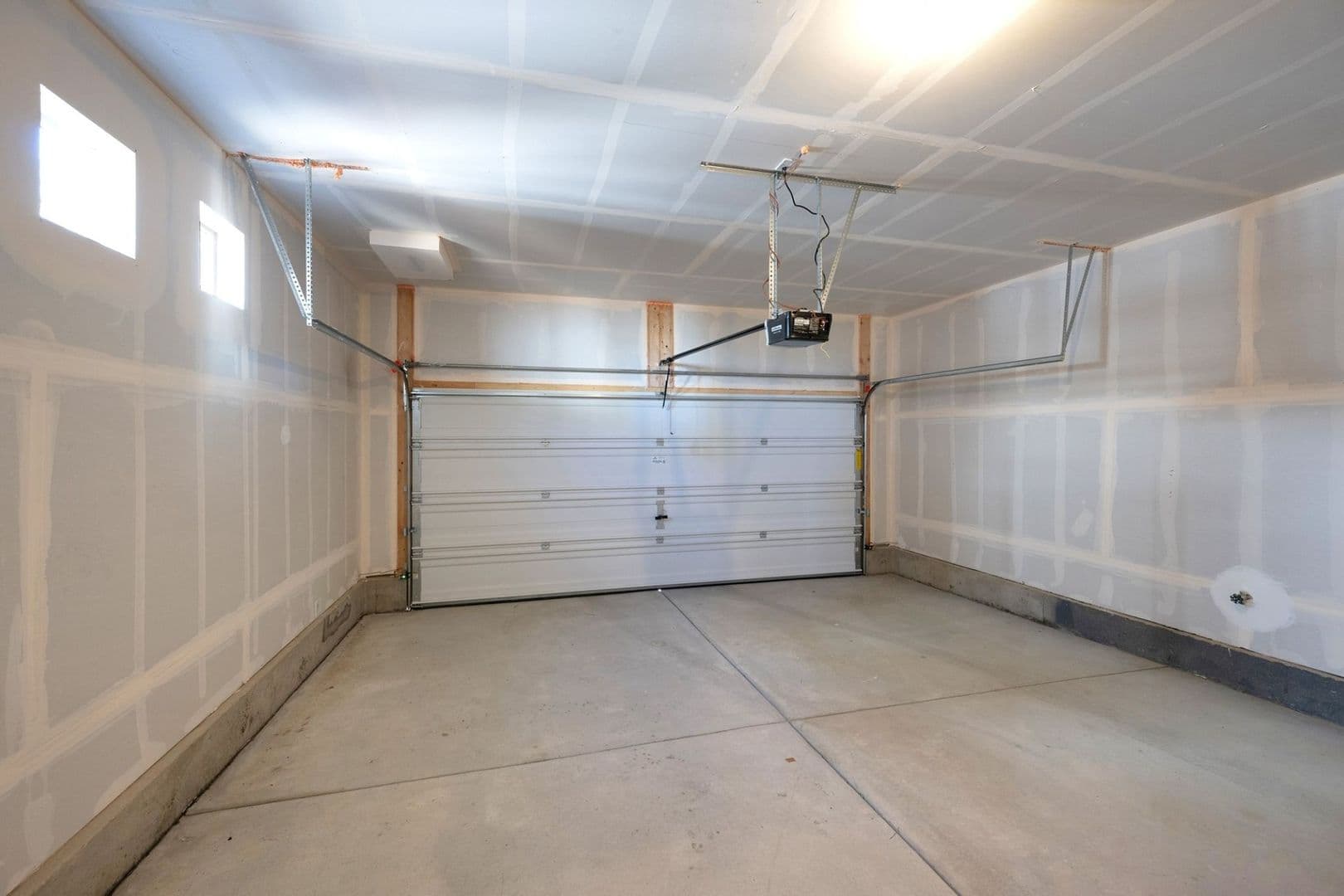 Commerce City House: 16131 E 111th Dr