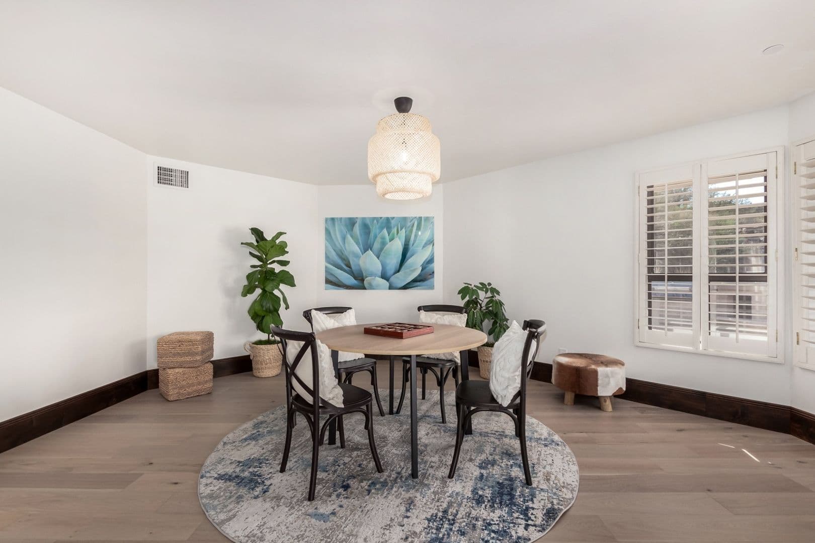 Phoenix House: 5655 N Camelback Canyon Dr