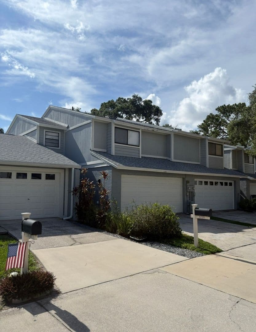 Tampa Townhome: 8728 Jasmine Pond Dr