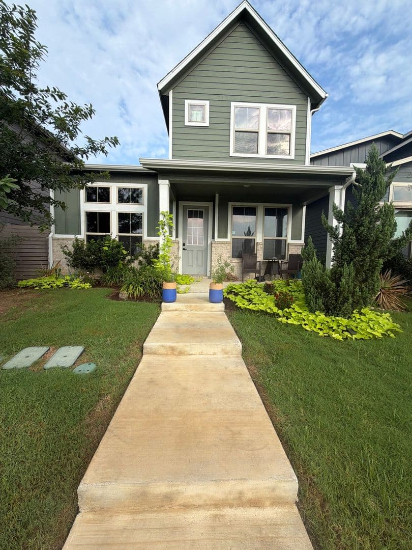 Austin House: 7403 Lauper Dr