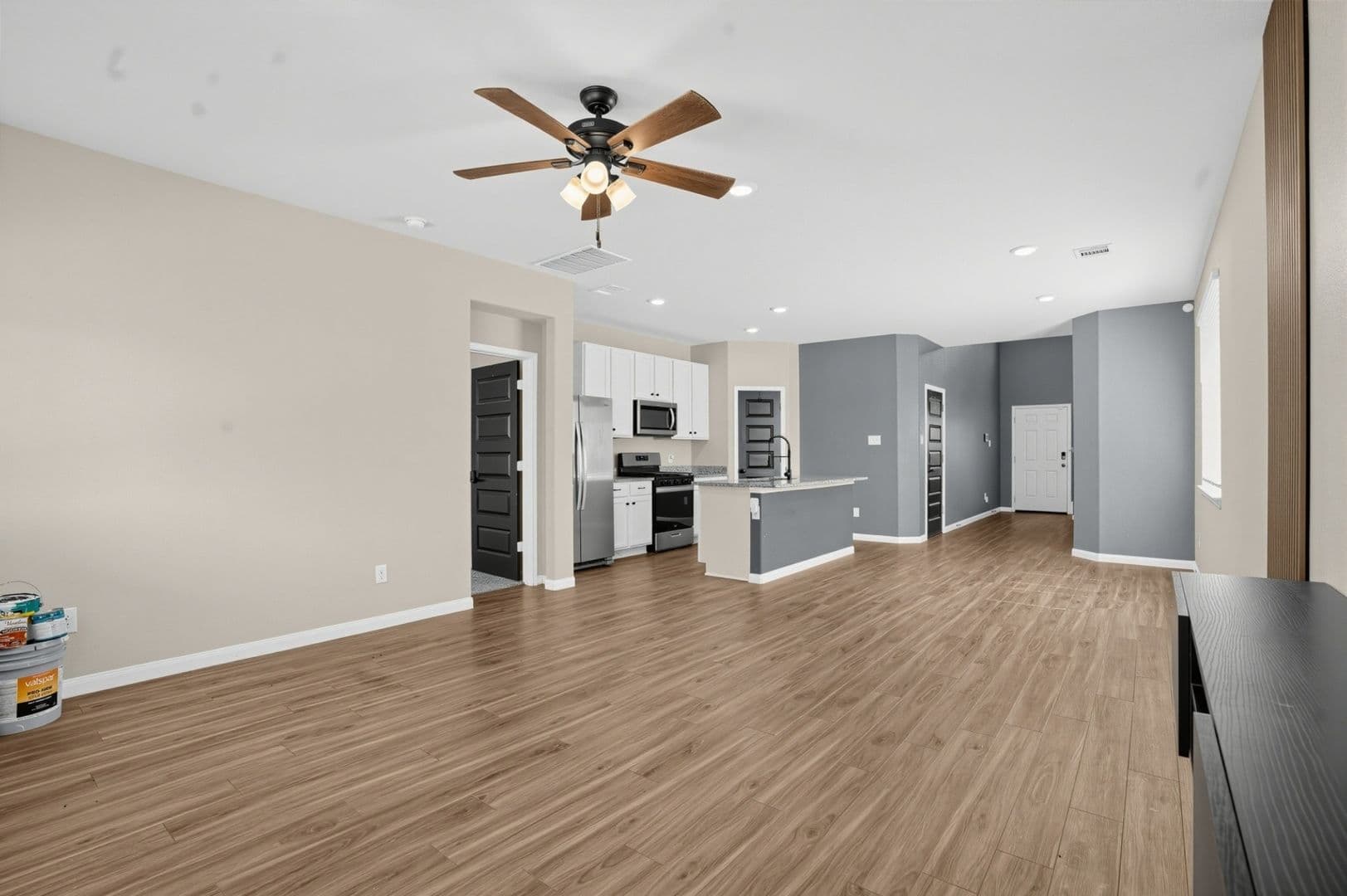 Splendora House: 22501 Cormorant Ct