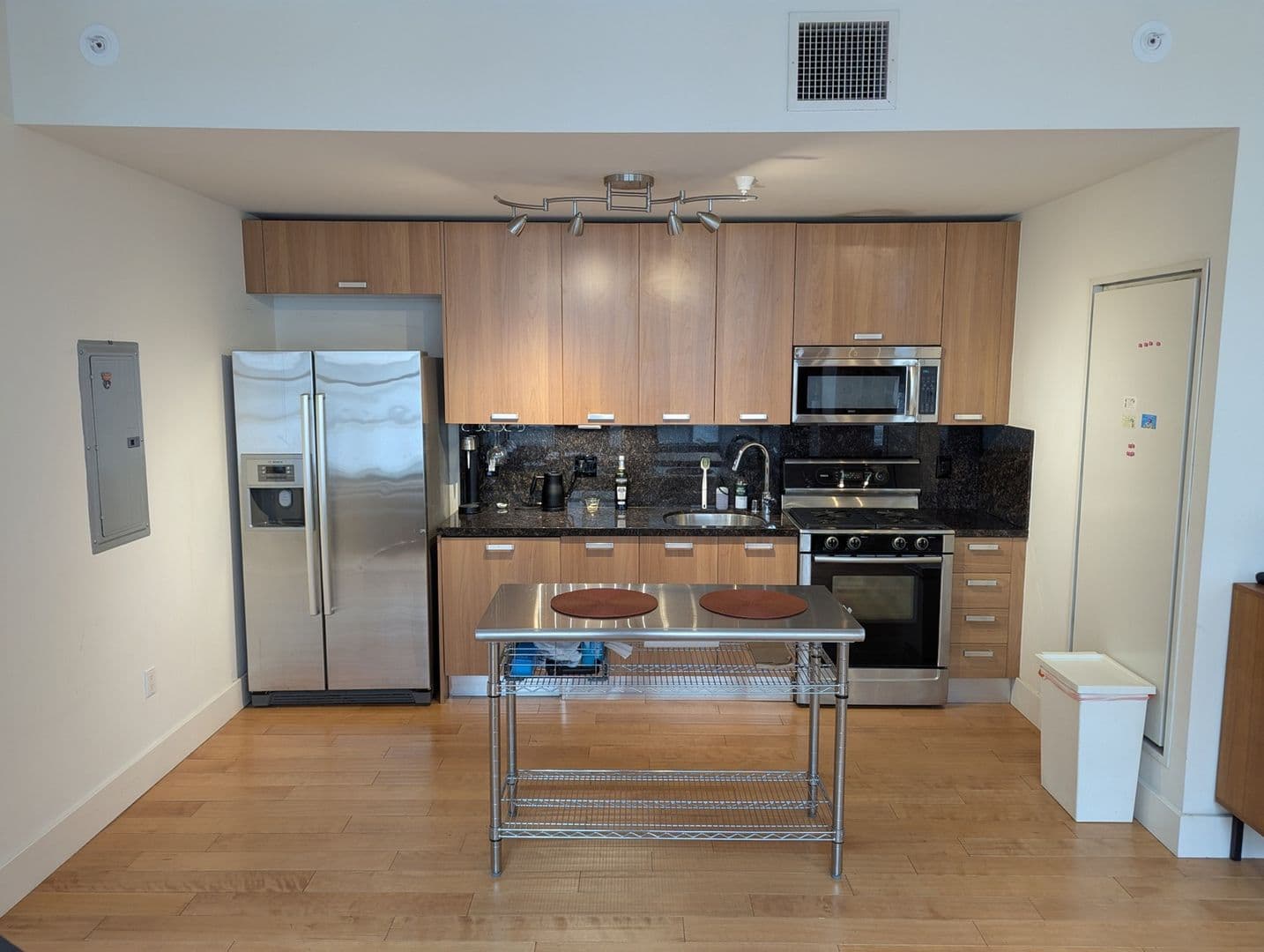 Los Angeles Condo: 460 S Spring St