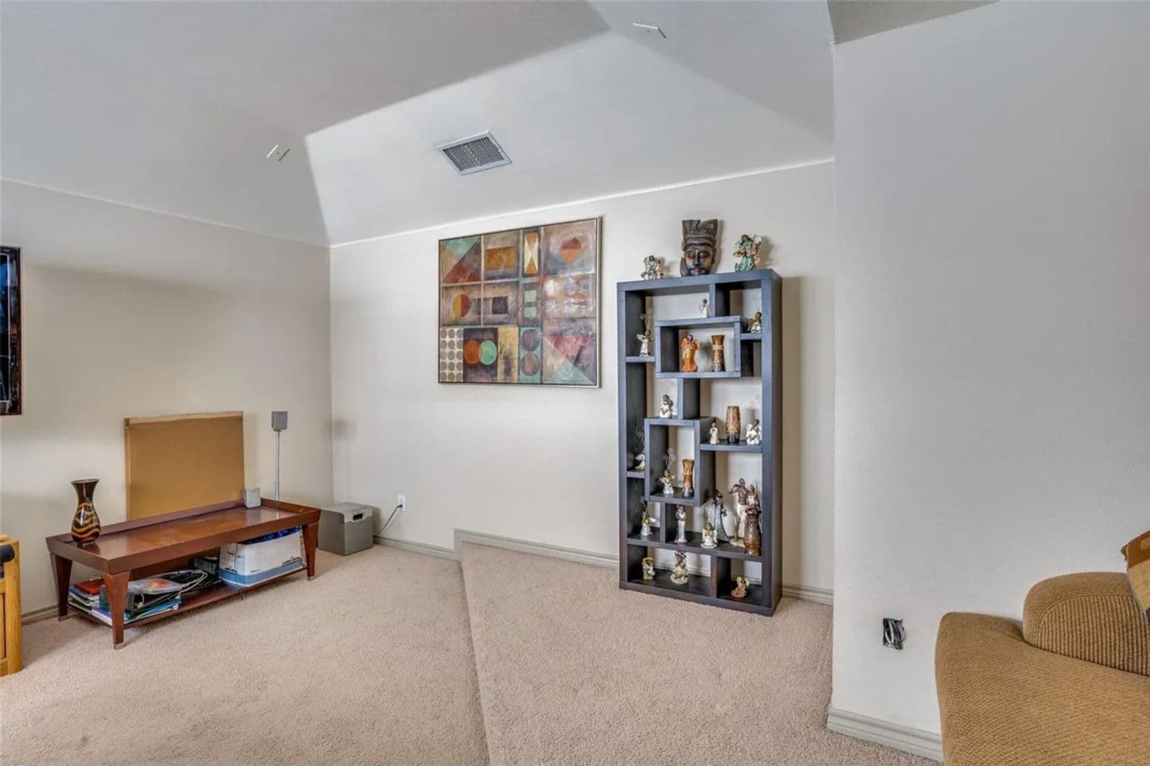 Euless House: 12629 Oceanside Dr