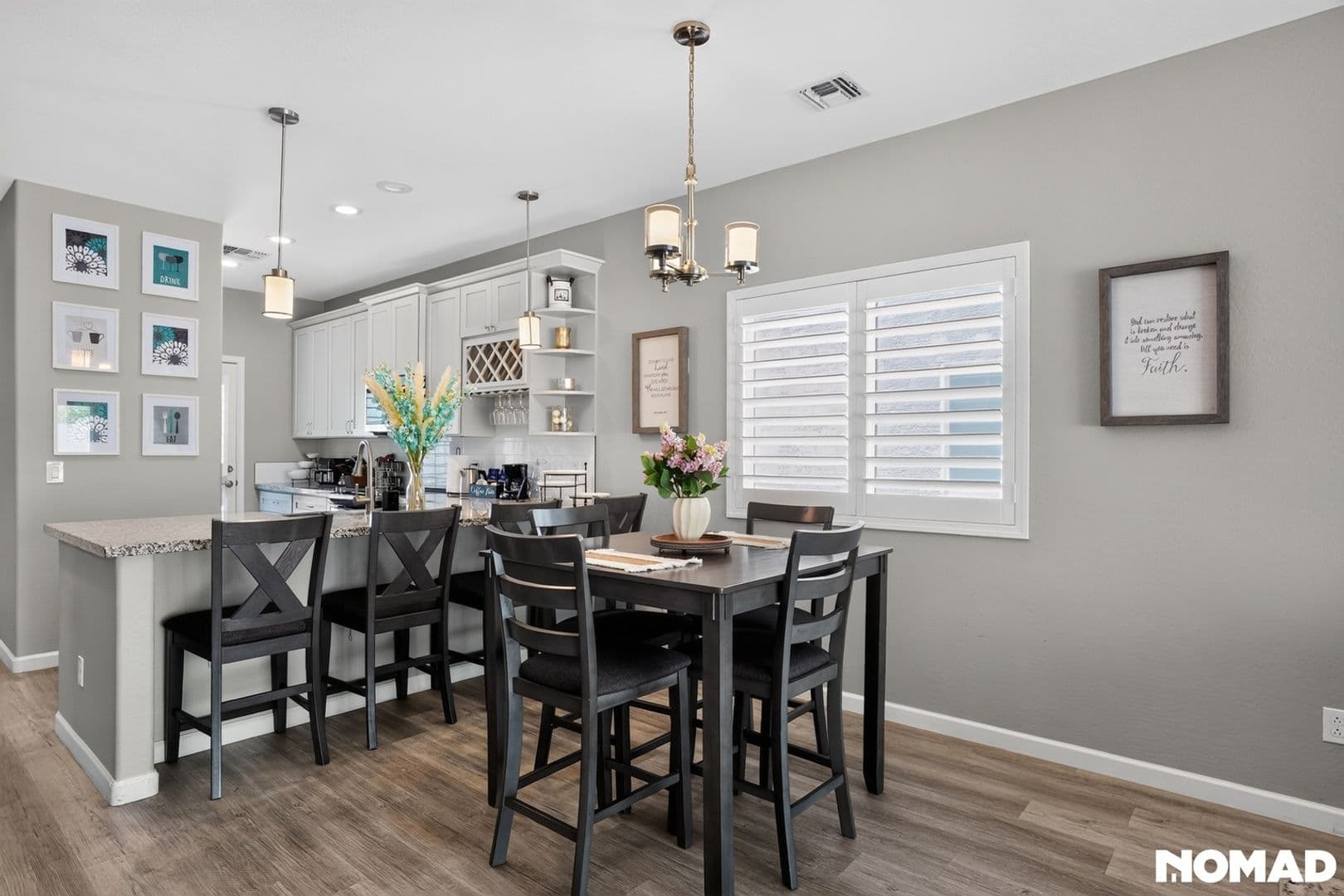 Phoenix House: 524 W Harwell Rd