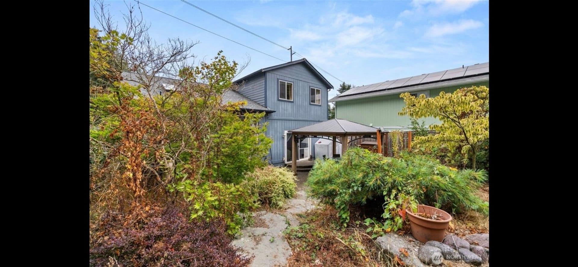 Olympia House: 627 Bates St SW