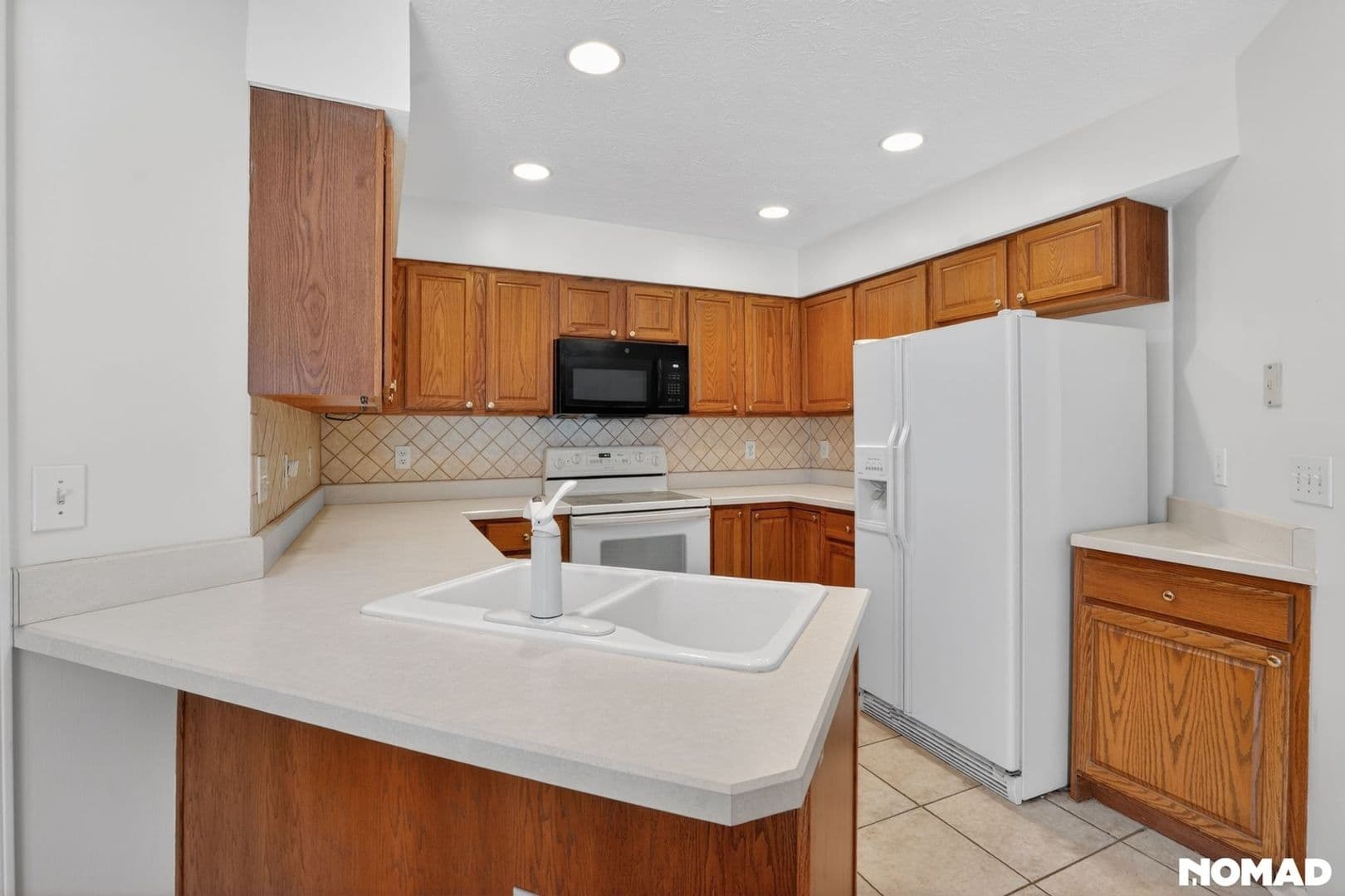 Indianapolis Condo: 8218 Nekton Ln