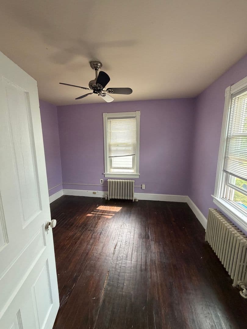 Paulsboro Townhome: 648 Beacon Ave