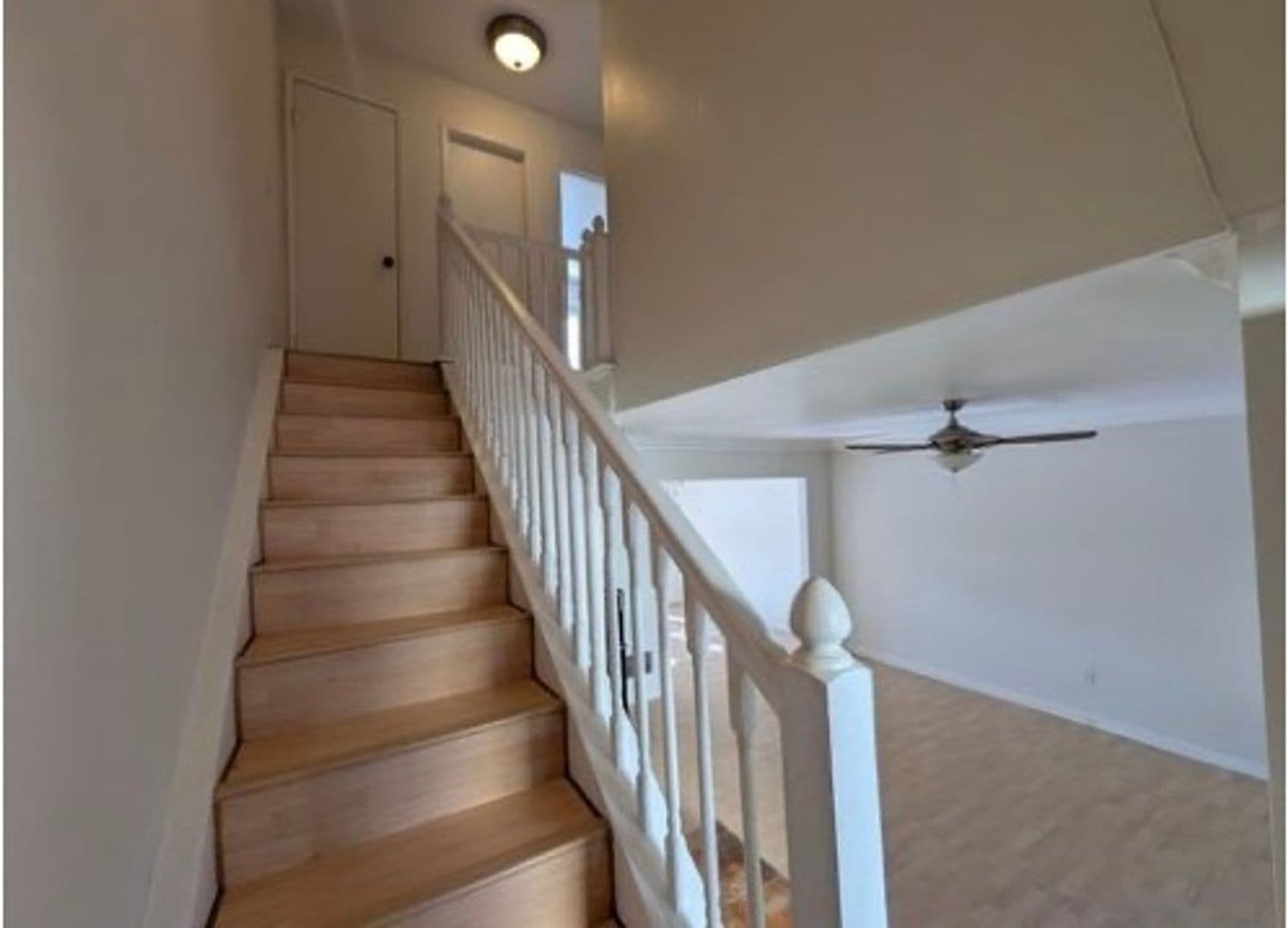 San Diego Townhome: 7930 Mission Center Ct