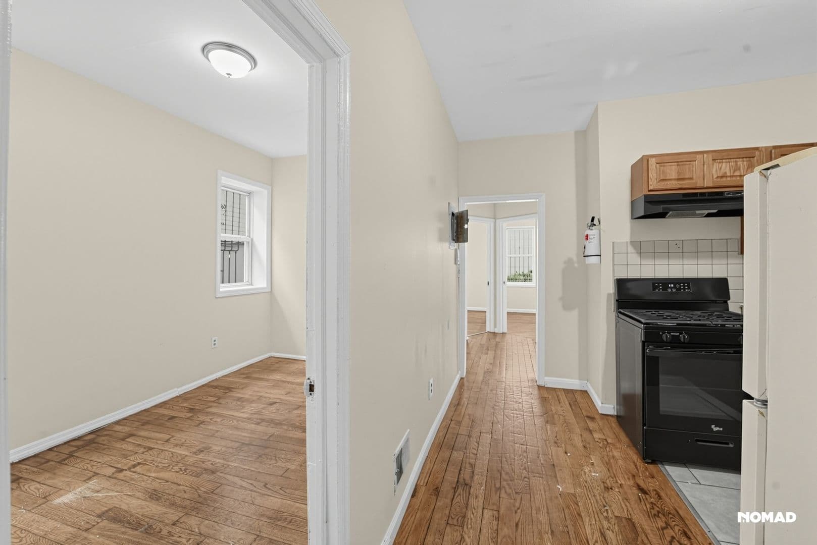 Newark Townhome: 72 Norwood St