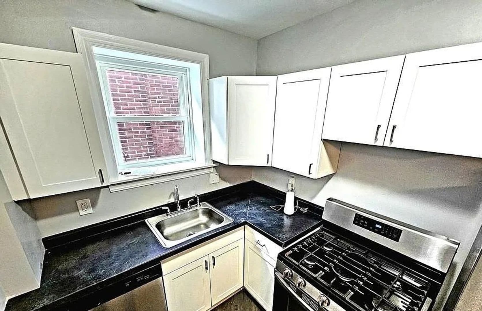 Saint Louis Condo: 3712 Winnebago St
