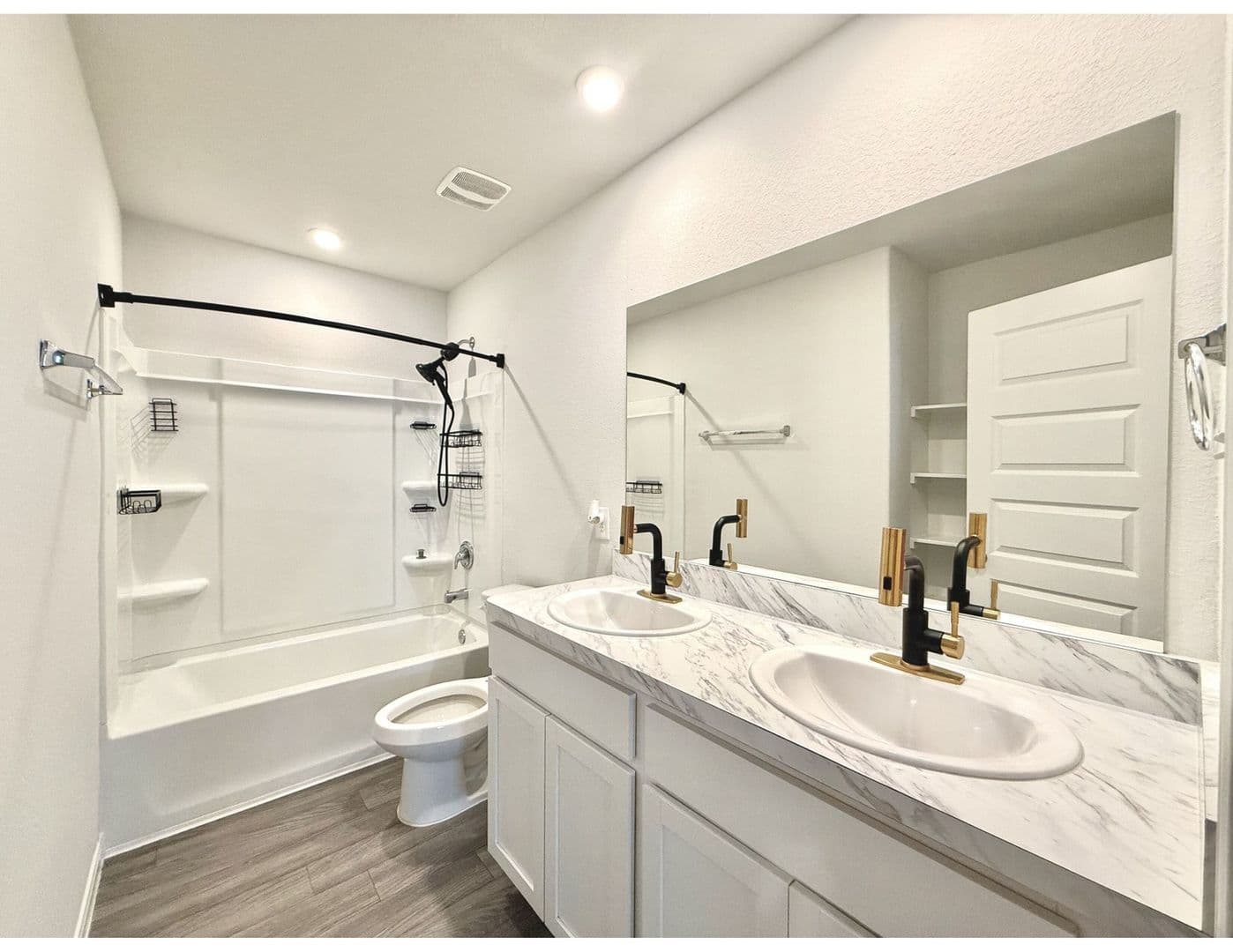 Cleveland House: 139 Rd 51026