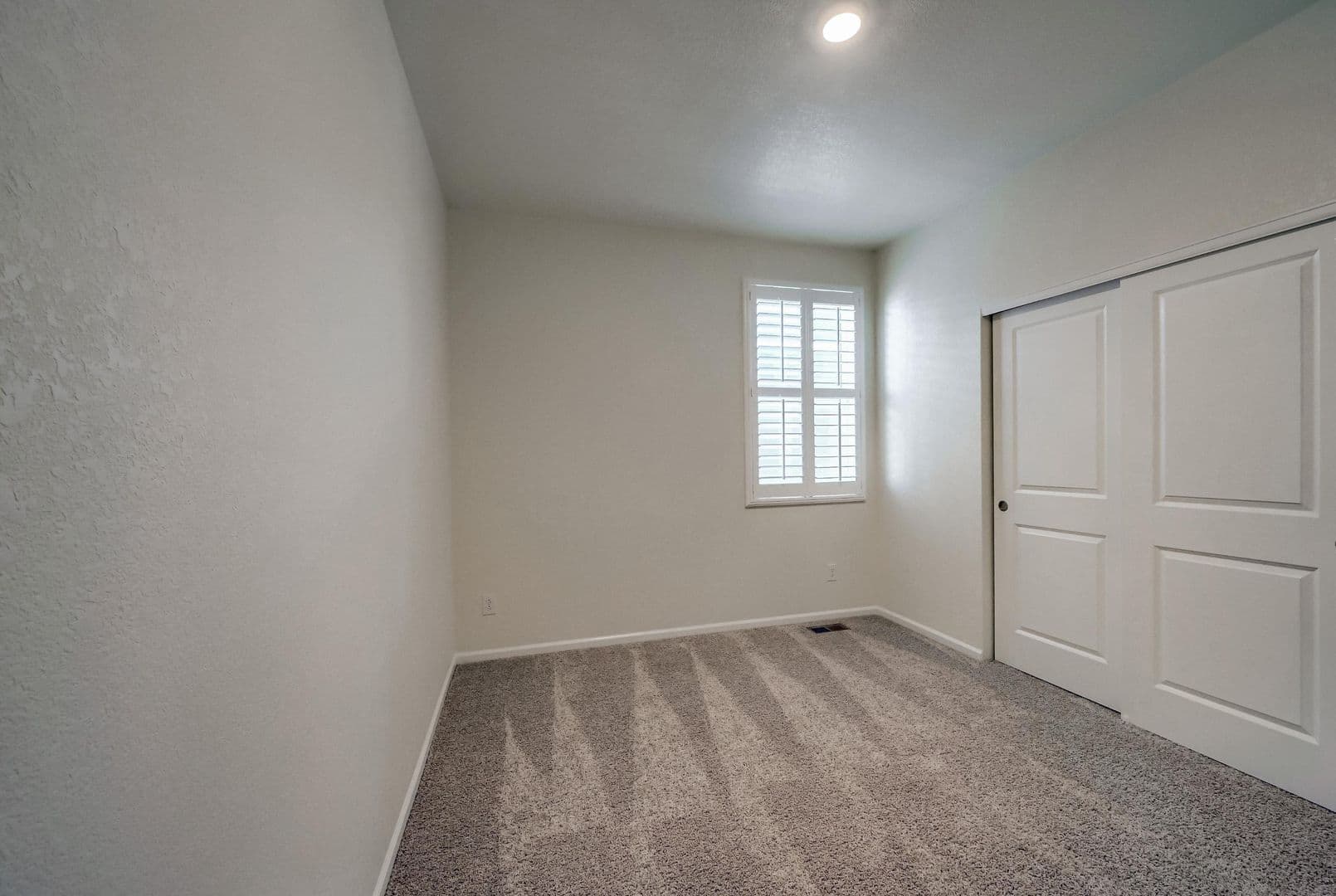 Aurora House: 27210 E Maple Ave