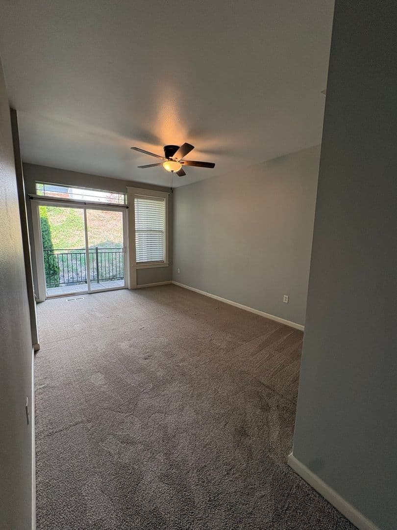 West Linn Condo: 3650 Summerlinn Dr