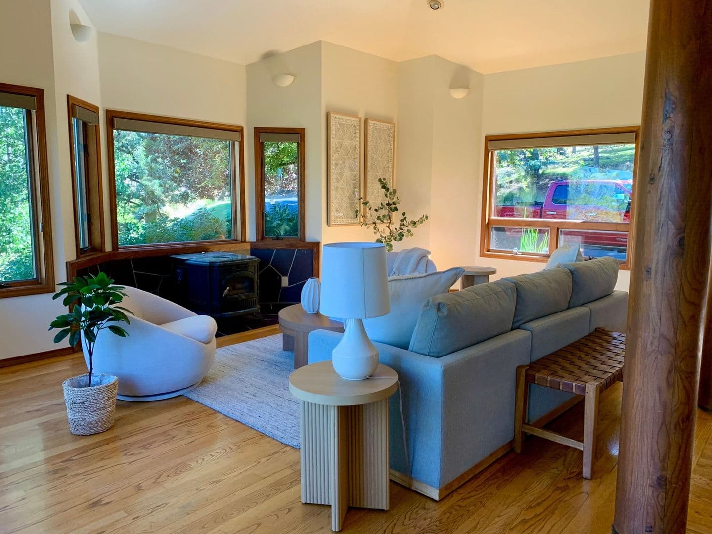 Bend House: 2889 Nw Starview Dr