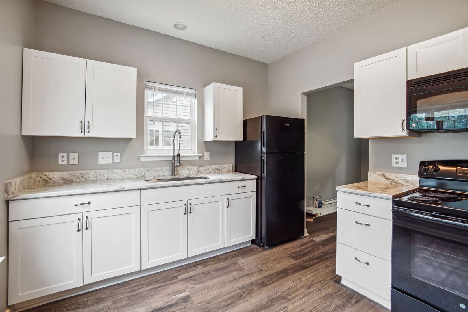Raleigh House: 1117 Aaron Dr