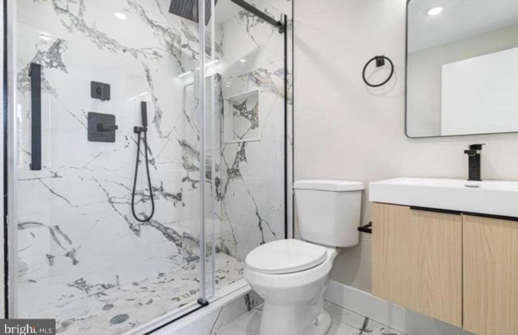 Philadelphia Condo: 2051 E William St