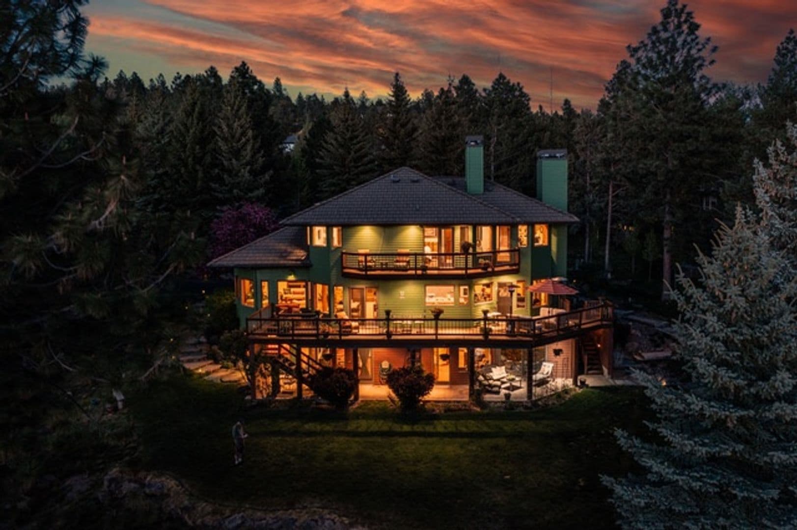 Bend House: 2889 Nw Starview Dr