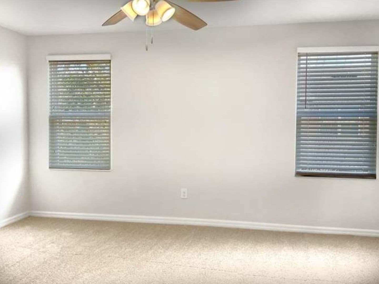 Riverview Townhome: 7028 White Treetop Pl