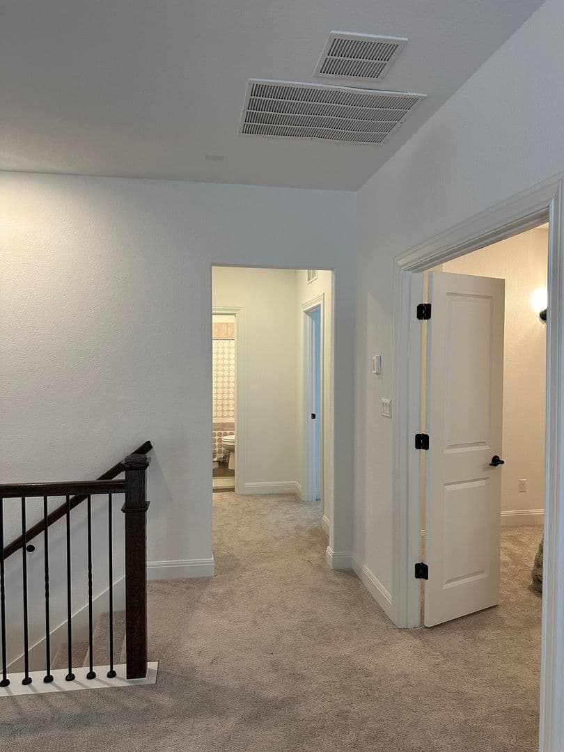 Liberty Hill House: 240 Canyoncrest Way