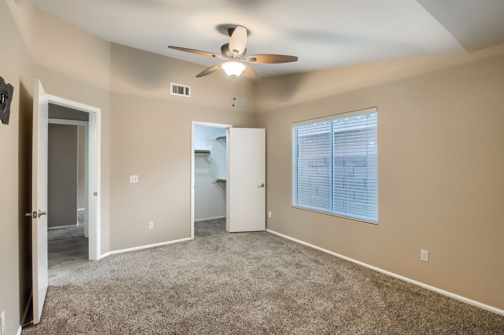 Phoenix House: 3033 E Wahalla Lane