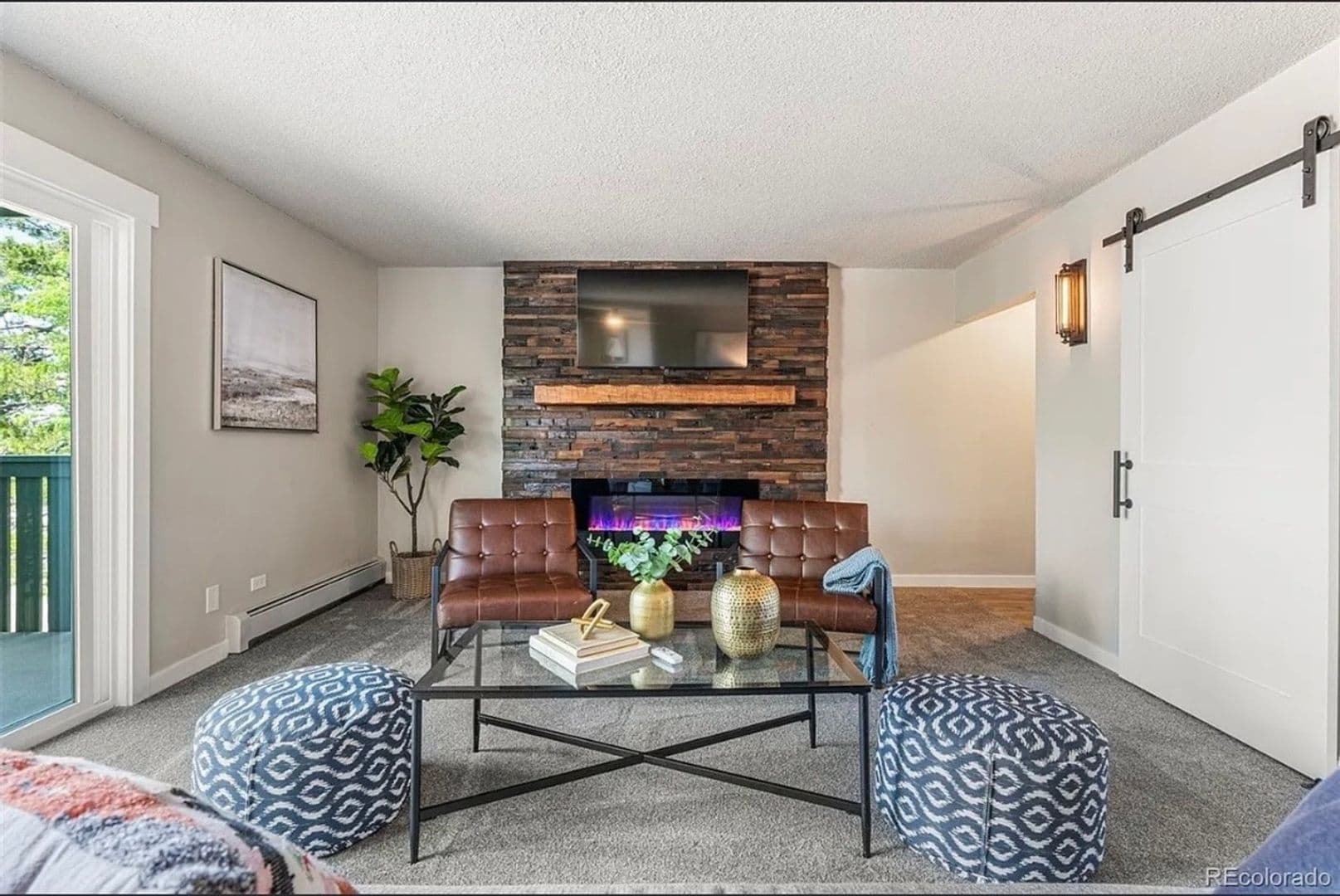 Aurora Condo: 2120 S Vaughn Way