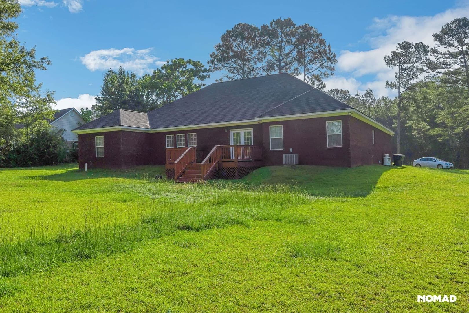 Albany House: 2729 Quail Run Dr