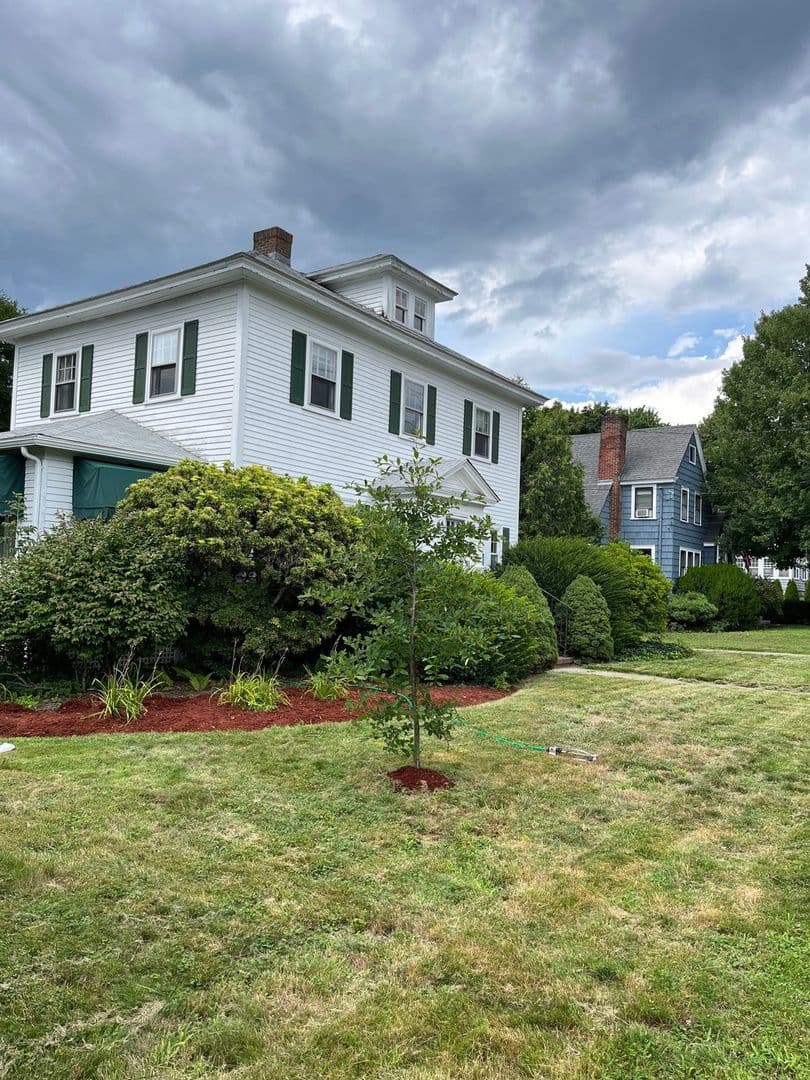 Andover House: 72 Elm St