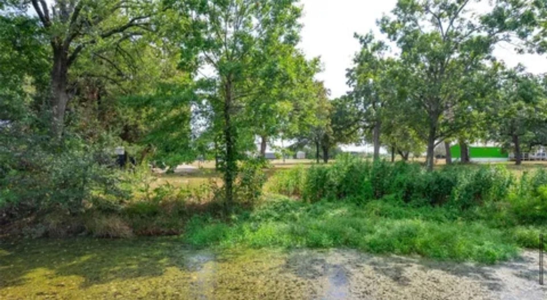 Point House: 652 Co Rd 4252