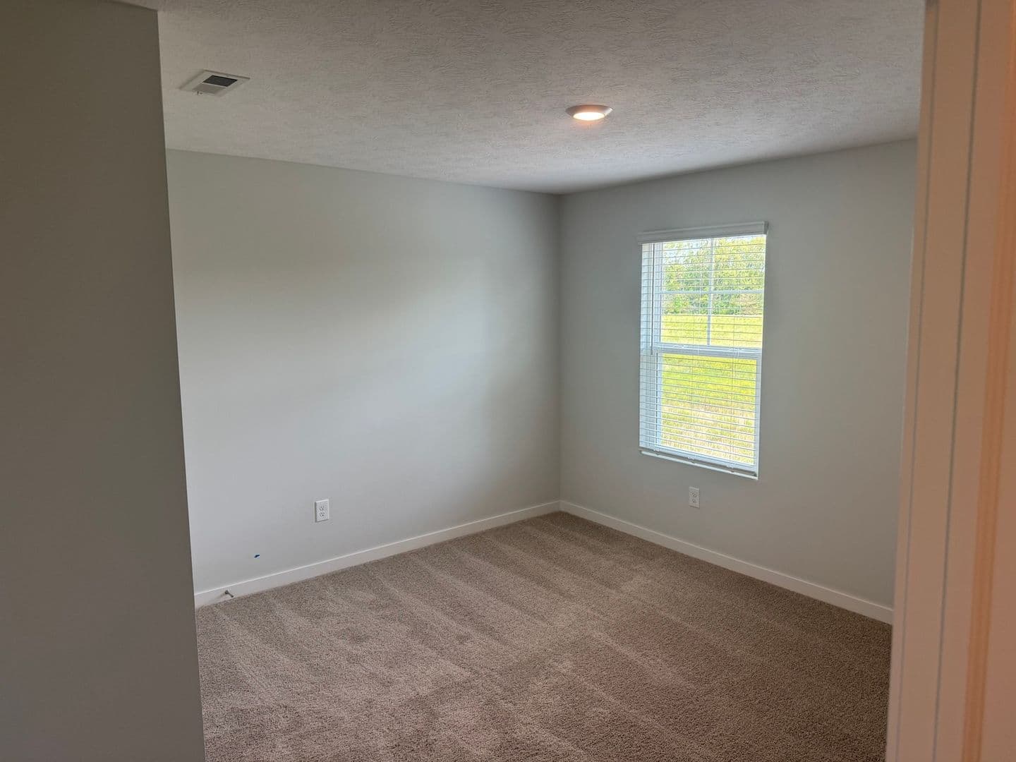 Columbus Townhome: 1388 Marinelli Dr E
