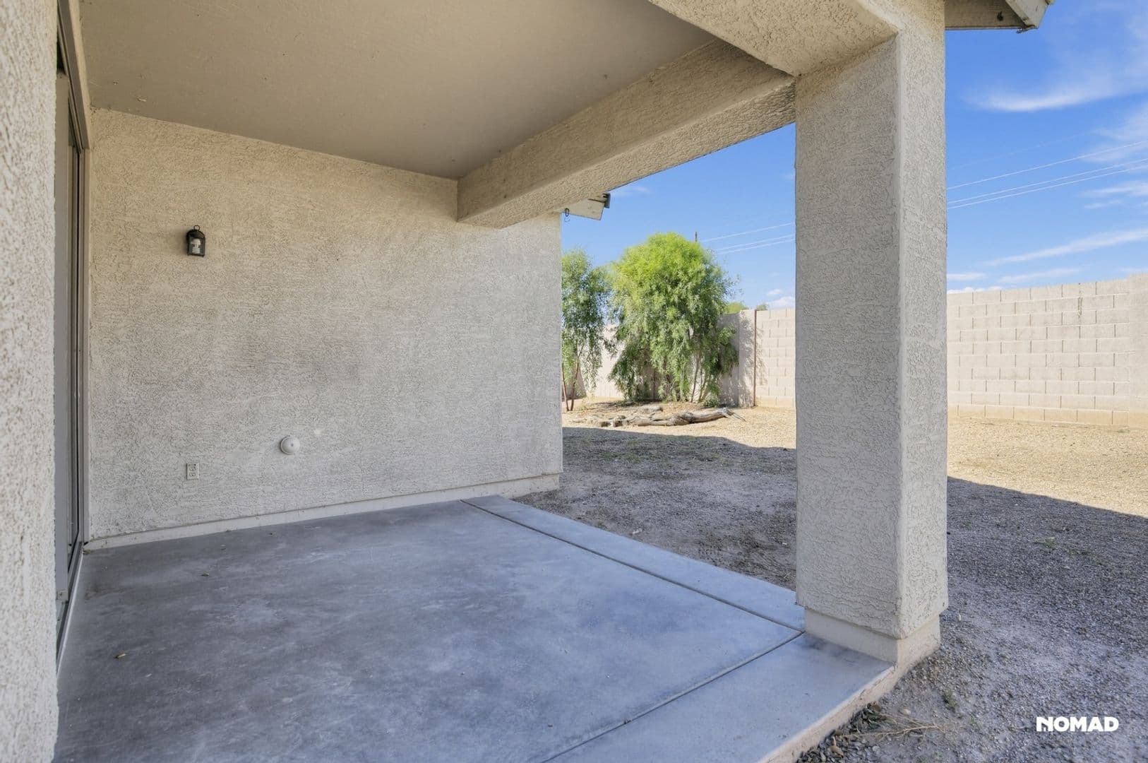 Goodyear House: 15216 W Winward Ave