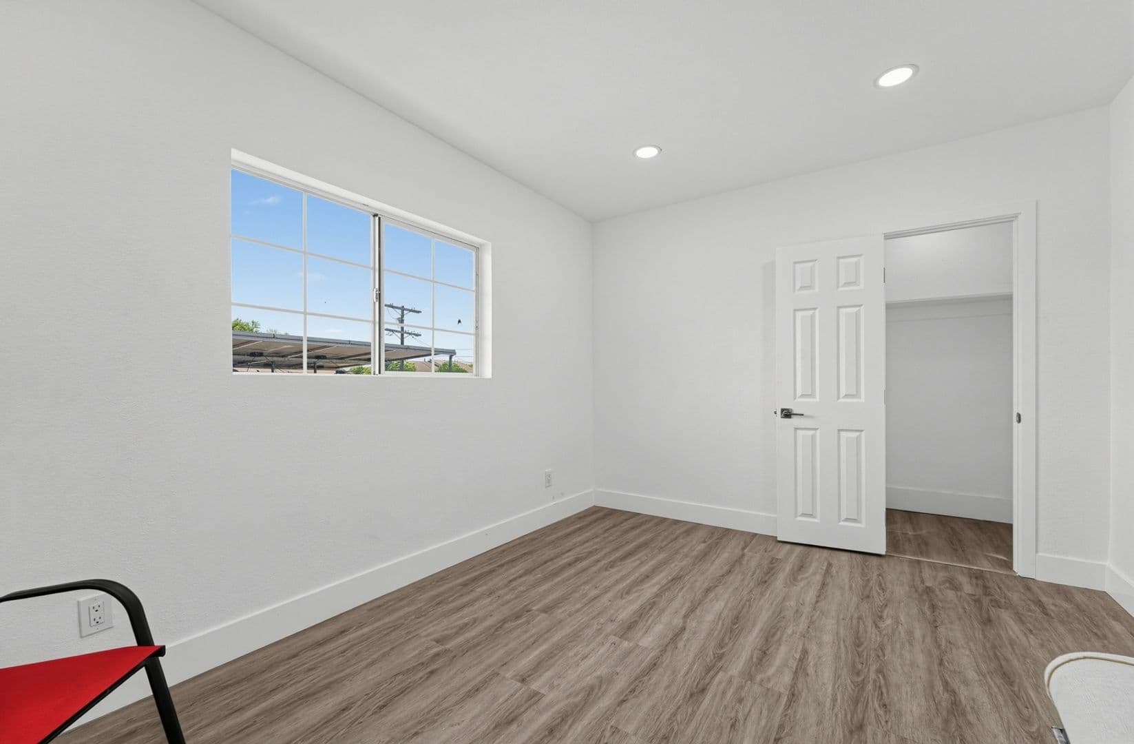 Los Angeles Townhome: 2703 Alsace Ave
