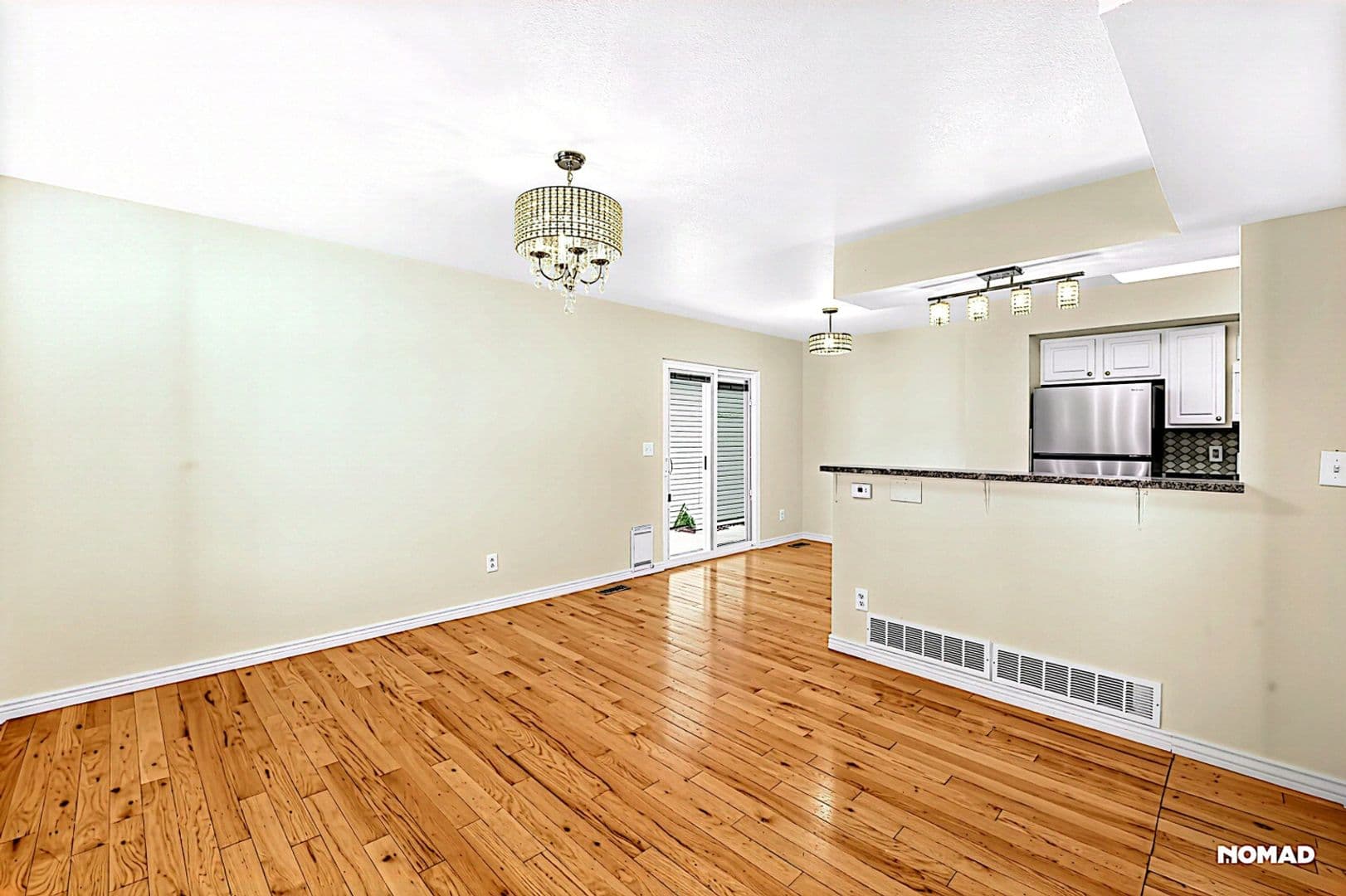 Aurora House: 1533 S Buckley Way