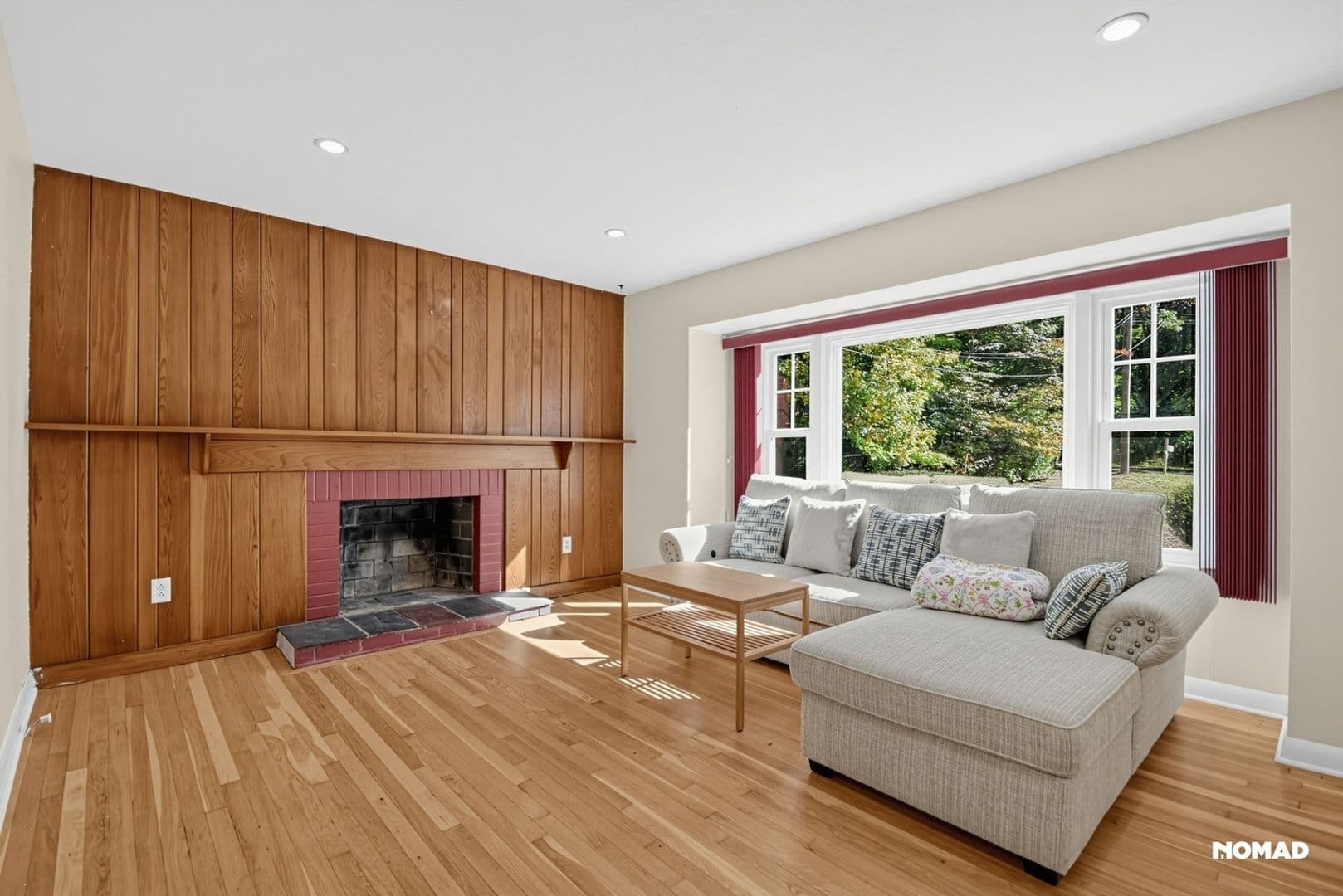 South Windsor House: 85 Willow St