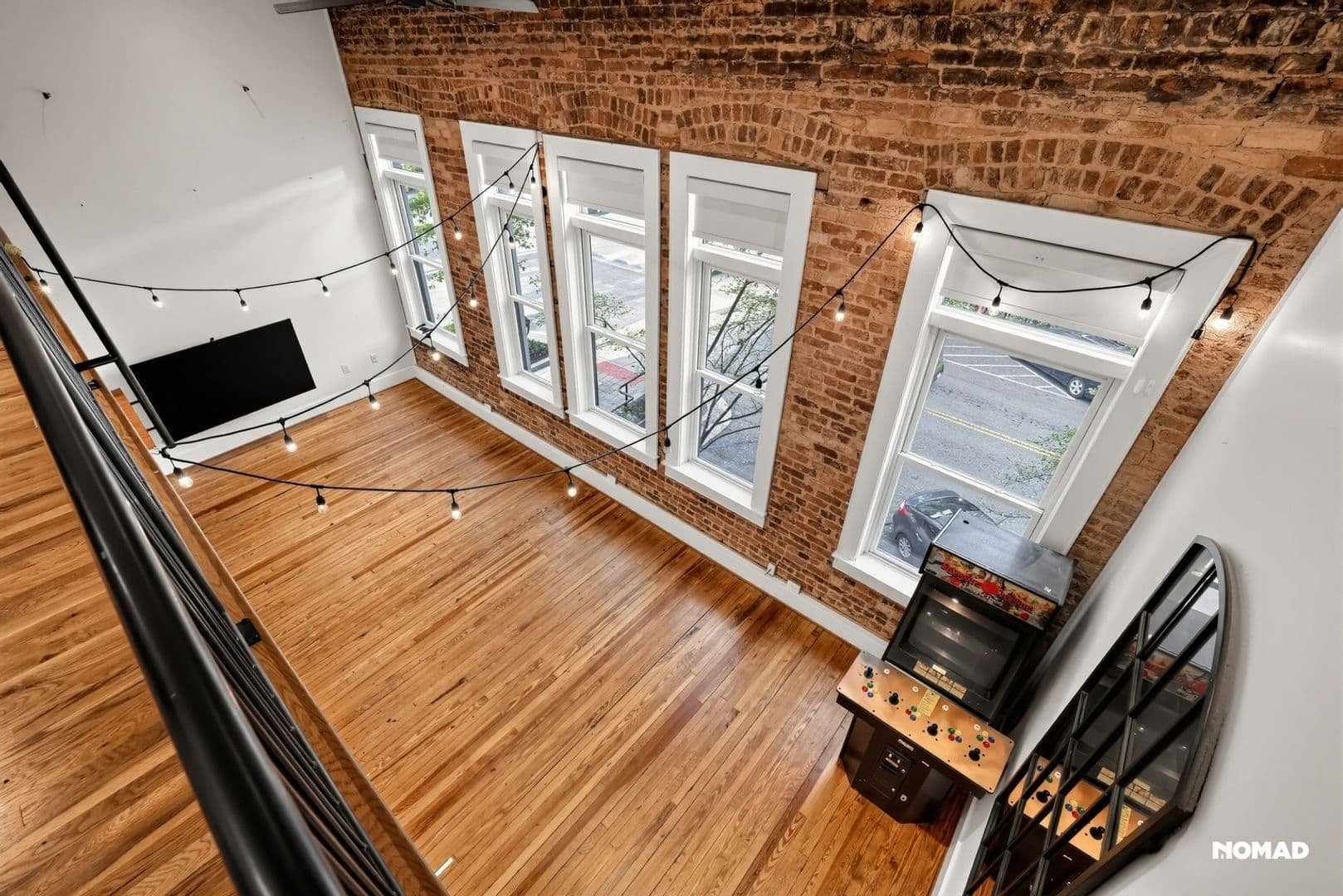 Greenville House: 102 N Main St