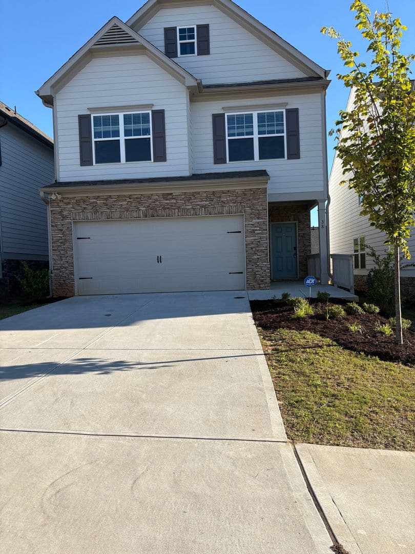 Dawsonville House: 38 Windover Way
