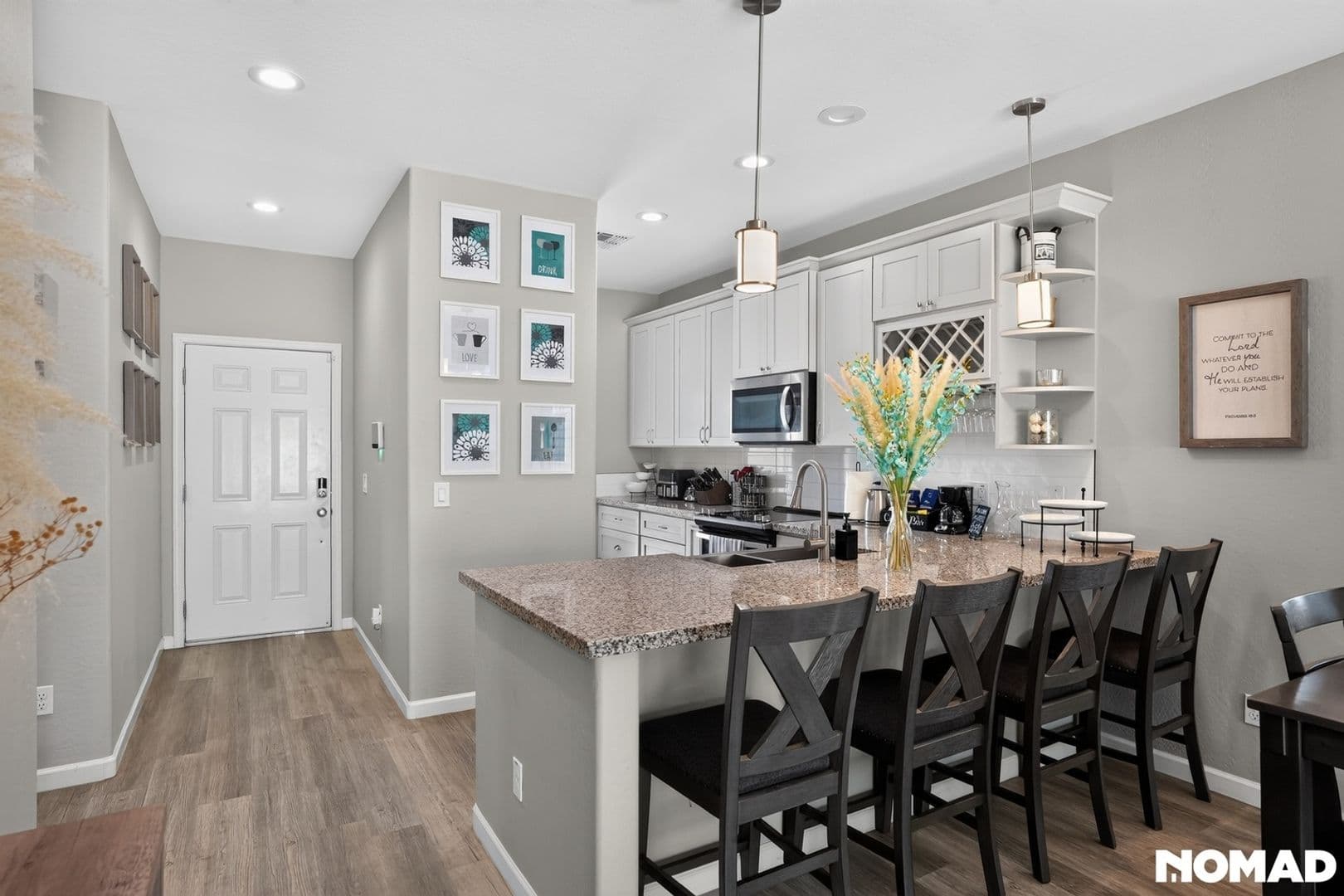 Phoenix House: 524 W Harwell Rd