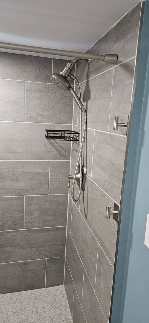Baltimore Townhome: 4633 Kernwood Ave