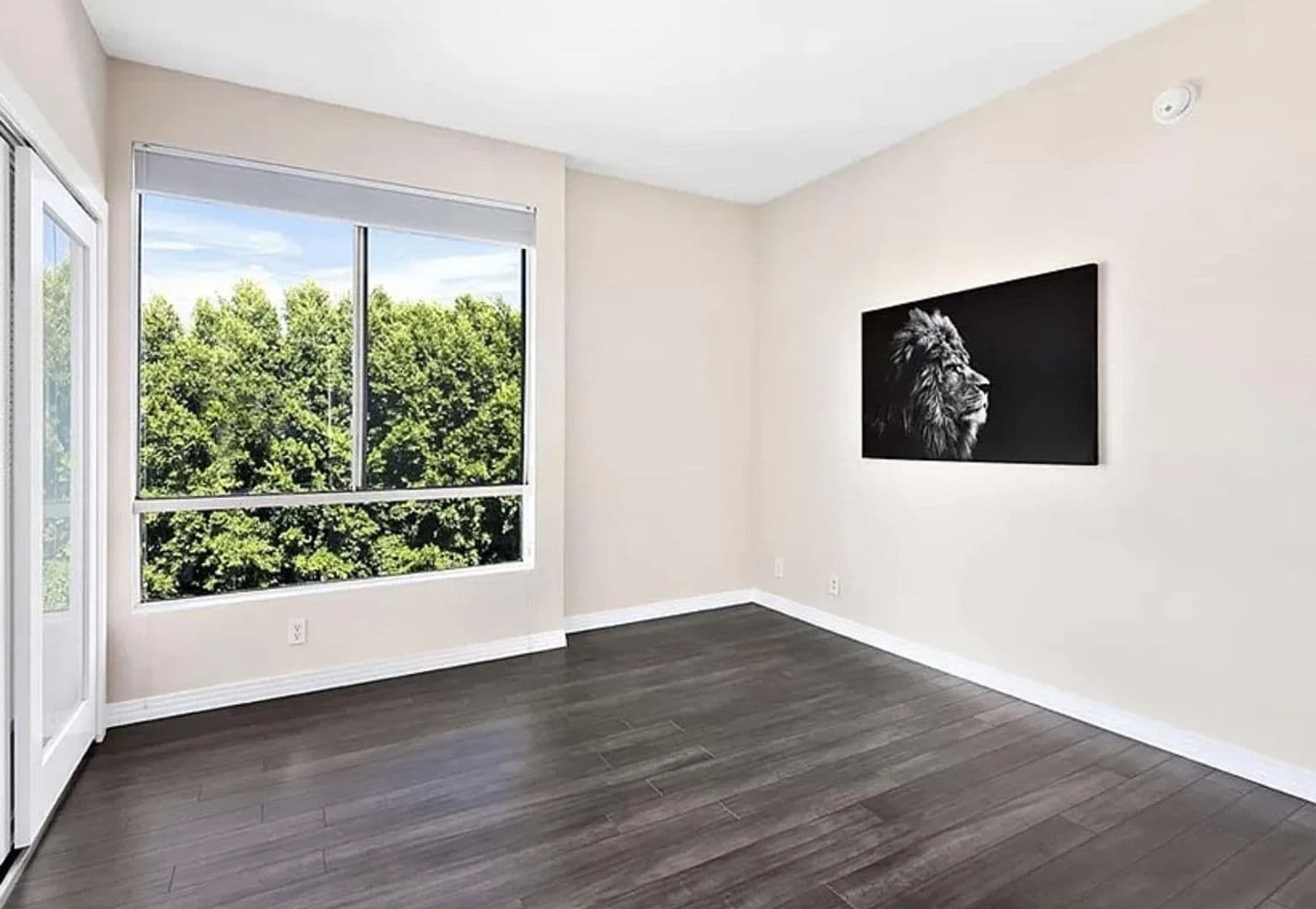 Los Angeles Condo: 4567 Lexington Ave