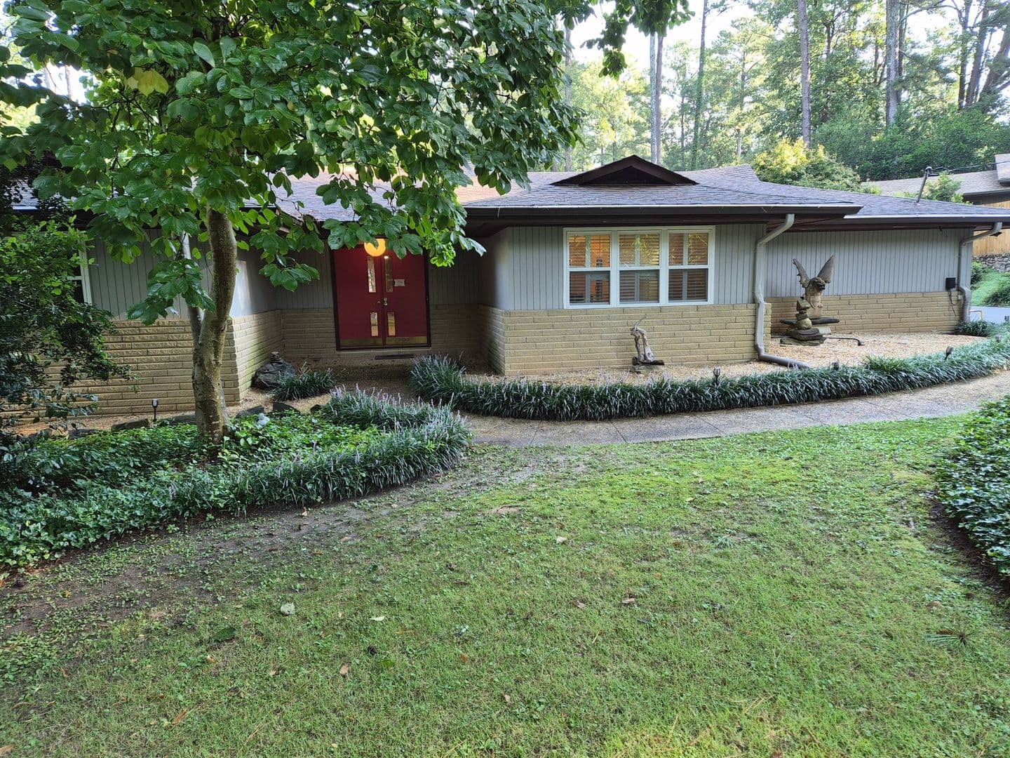 Atlanta House: 3262 Alton Rd