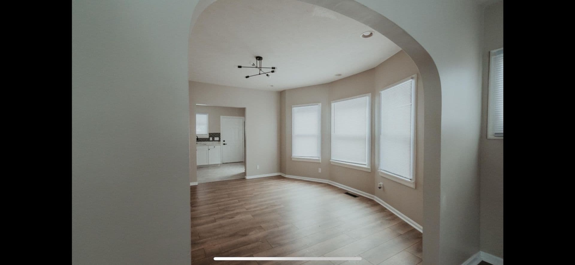 Louisville Townhome: 637 S 44th St
