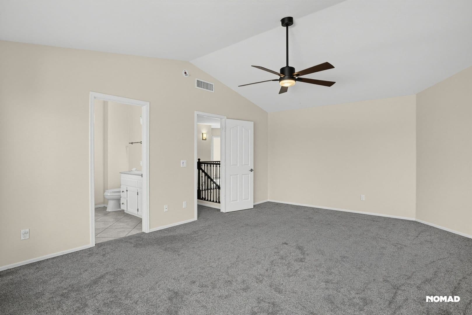 Gilbert House: 141 S Quartz St