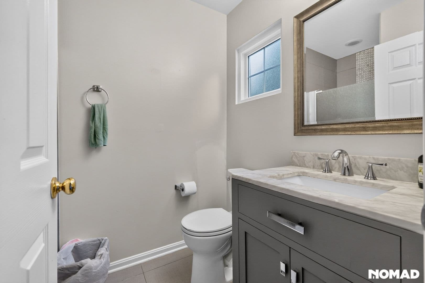 Sterling House: 22996 Fontwell Sq