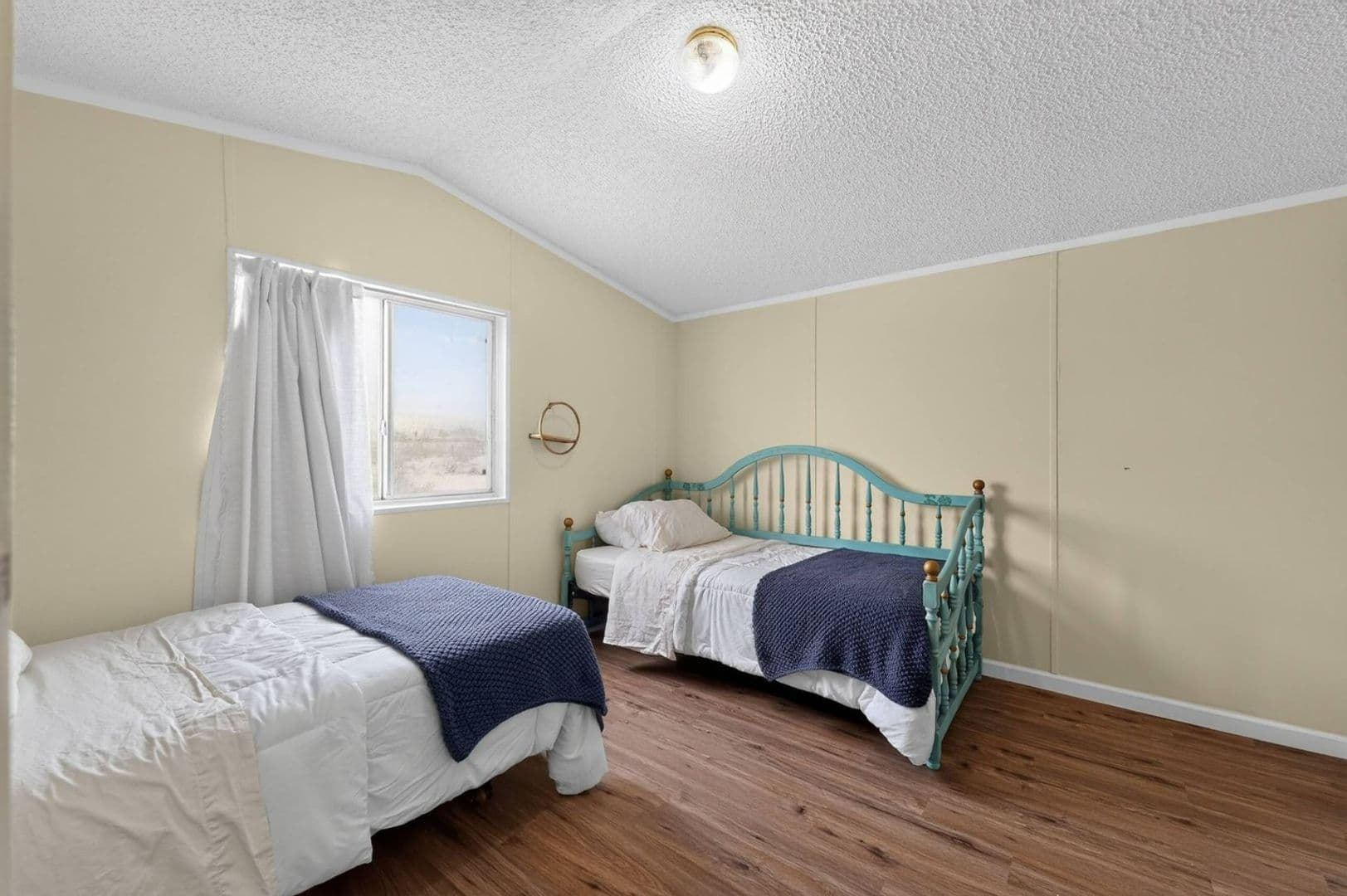 Casa Grande House: 11484 N Cordell St