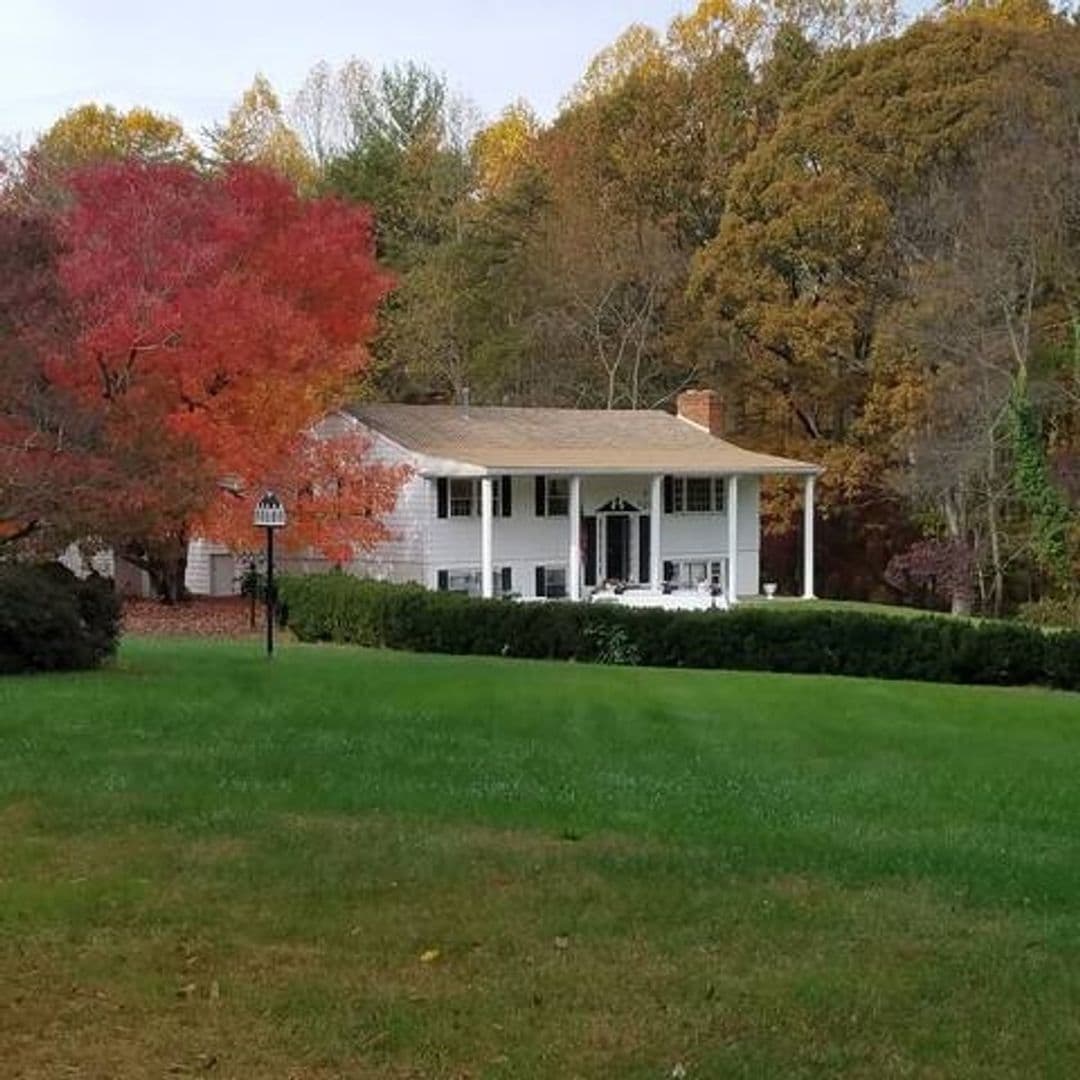 Manassas House: 14414 Bristow Rd