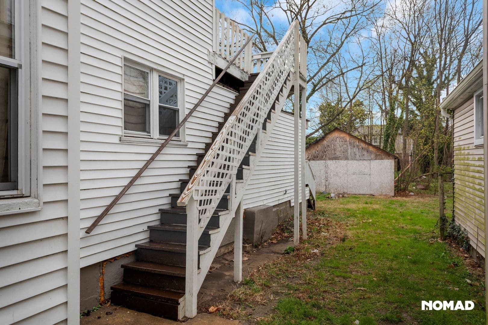 Salem Townhome: 380 E Broadway
